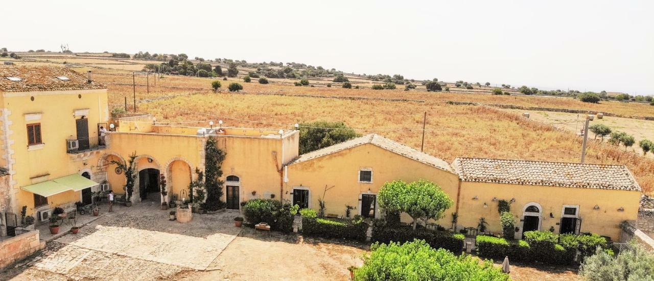 B&B Camemi - Antica Masseria Marina di Ragusa Exteriör bild